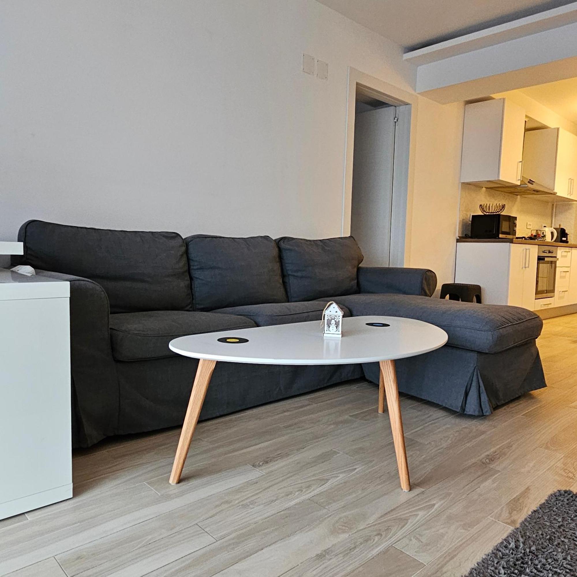 Central District Cuza 99 Apartment Бухарест Екстер'єр фото