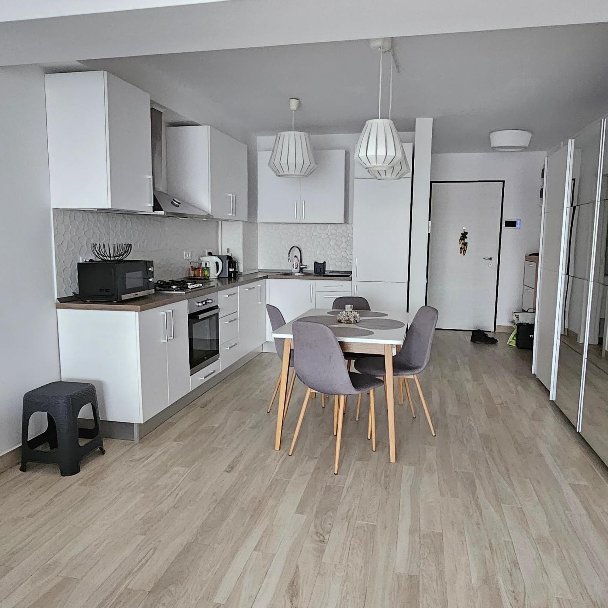 Central District Cuza 99 Apartment Бухарест Екстер'єр фото